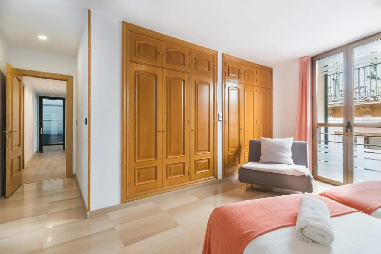 Apartamento Moderno Calle Larios Málaga